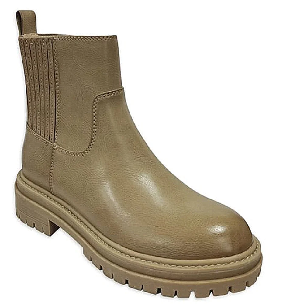NWT 8.5 TT Ankle Boots Tan Memory Foam Comfy Slouchy Combat Moto Lug Chelsea